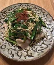 にら塩焼きそば