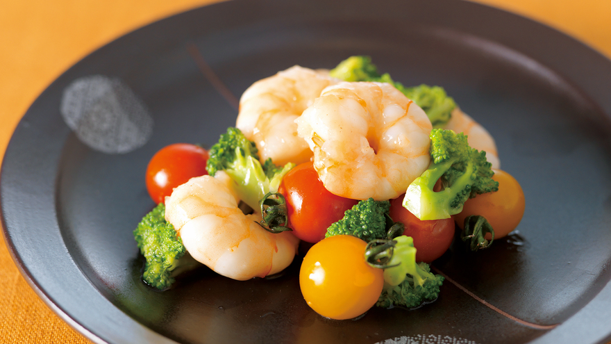 えびとブロッコリーとトマトの塩炒め レシピ 菰田 欣也さん｜【みんなのきょうの料理】おいしいレシピや献立を探そう