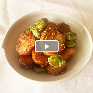 揚げ里芋とそらまめのみそがらめ