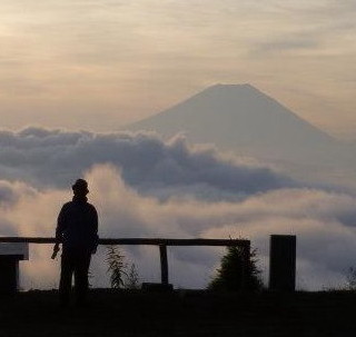 オレンジキャラバン