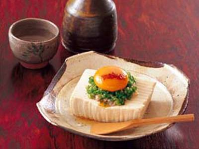 豆腐といか塩辛のユッケ風 レシピ 中村 正明さん みんなのきょうの料理 おいしいレシピや献立を探そう