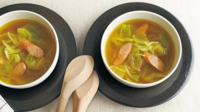 【今日の料理】【今日の料理】ソーセージと春キャベツのカレースープ