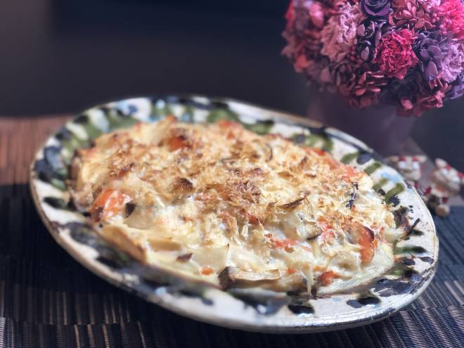 ヘルシー♪豆腐で作る新たまねぎと鮭の和風ドリア