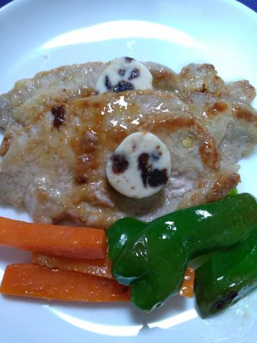 ポークソテーwithレーズンバター