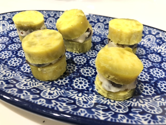 芋レーズンウィッチ