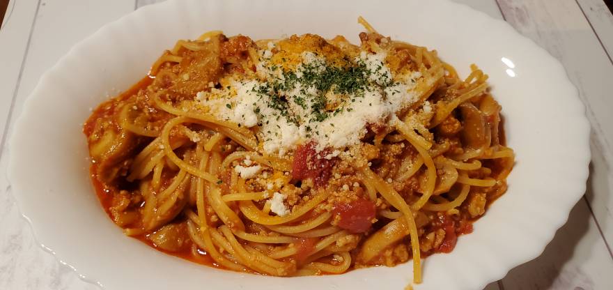 フライパンでチャチャっとミートソーススパゲッティ