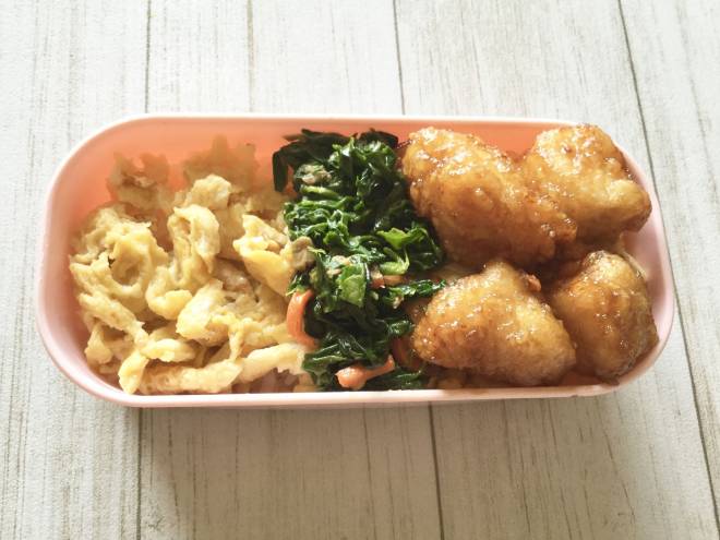 甘辛からあげとそぼろのおやこ弁当