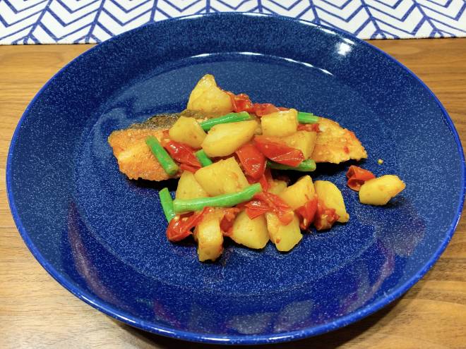 鮭のムニエル・みりんバター醤油ソース