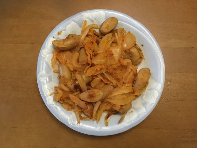 玉ねぎとウインナーのケチャップ炒め