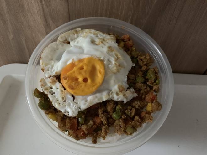 お弁当にちゃちゃっとドライカレー