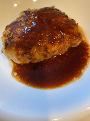 おからパウダー入りハンバーグ