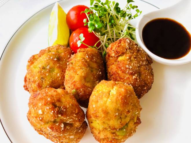 チキンアボカドおからナゲット