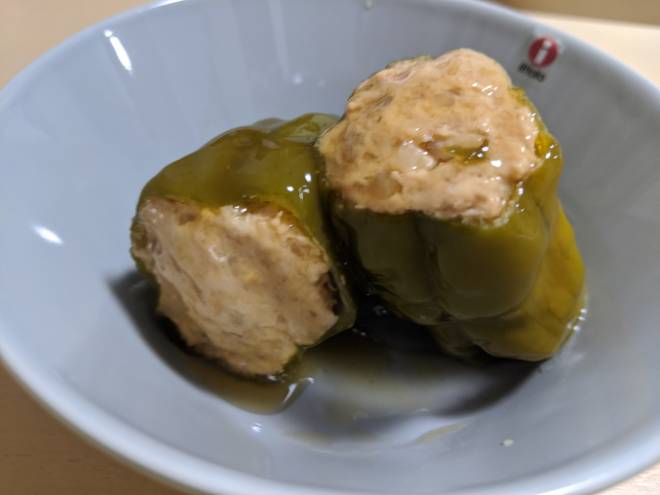 ヘルシーピーマンの肉詰め