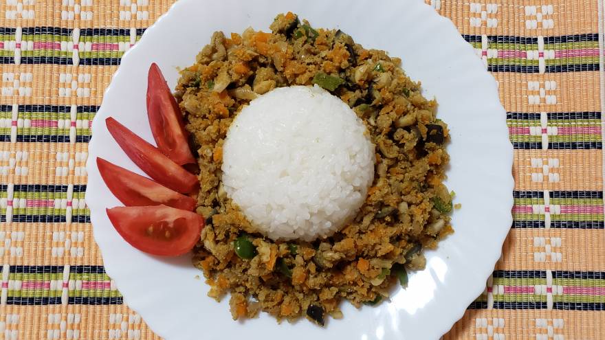 おからでヘルシーキーマカレー