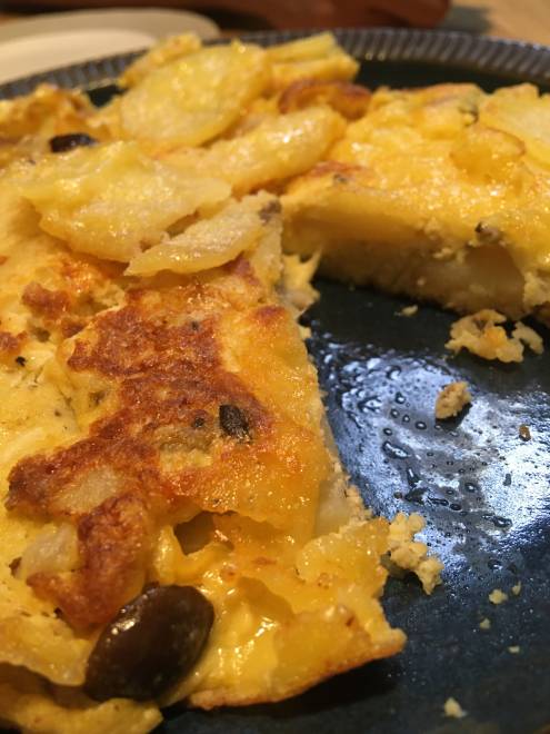 おからでヘルシースパニッシュオムレツ