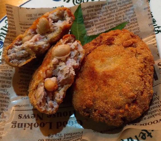 大豆ごろごろメンチカツ