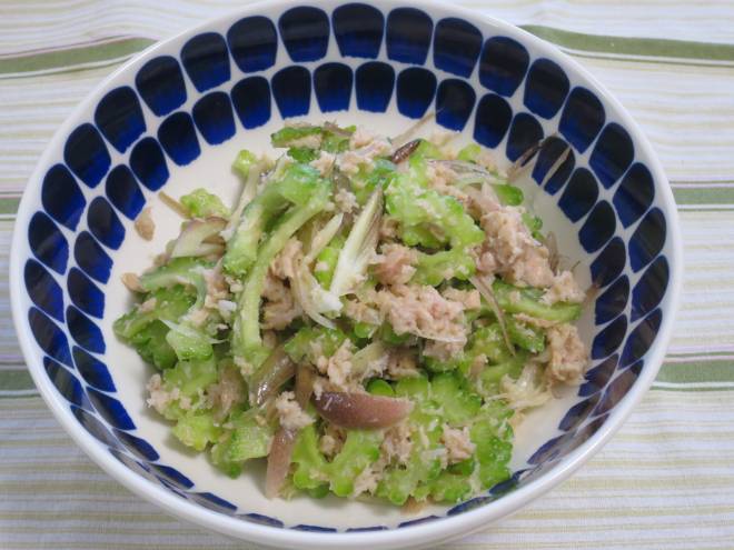 ゴーヤーとツナのおからパウダーあえ