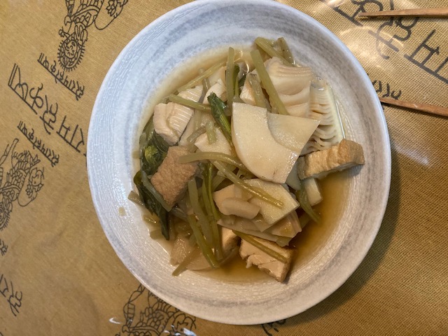 たけのことふきの炊いたん