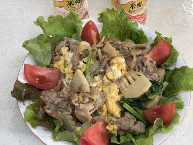 ★豚コマとタケノコ&卵のオイスター風春野菜炒め