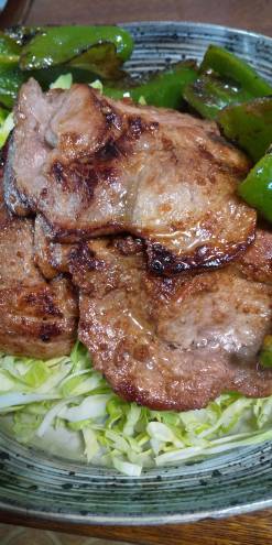 豚肉の生姜焼き