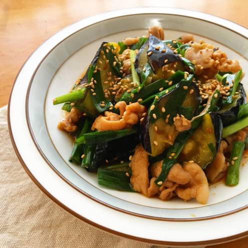 ピリっ辛！茄子と豚肉にんにく甘酢炒め