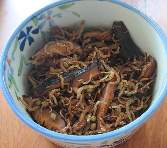ちりめん山椒と干し椎茸のつくだ煮