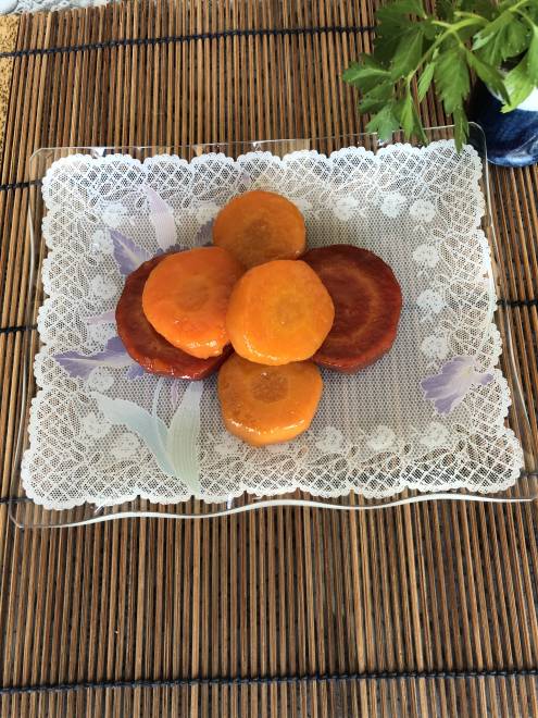 ニンジンのバター風味甘煮