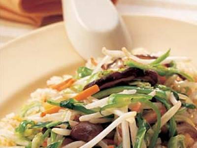 たっぷり野菜のチャーハン