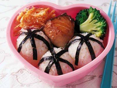 鮭の照り焼き弁当 幼児向け レシピ 藤井 恵さん みんなのきょうの料理 おいしいレシピや献立を探そう