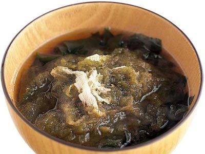 とろろとわかめのすまし汁