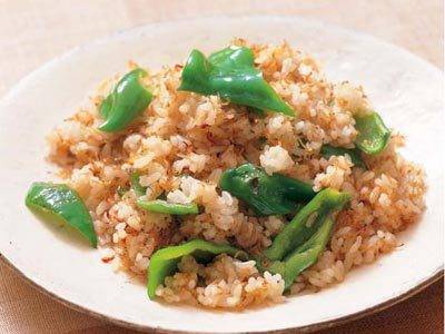 煮じゃこと青とうの焼き飯