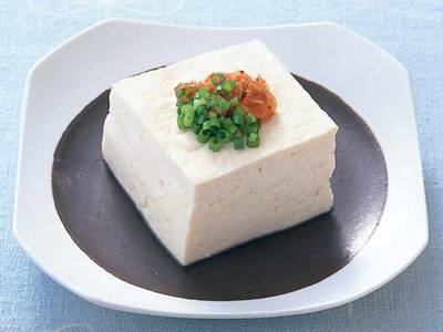 冷ややっこ（キムチ＋細ねぎ）