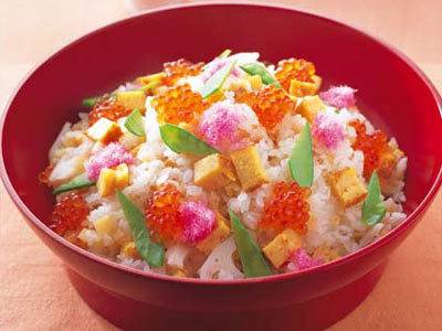 卵とたくあんのごちそうちらし