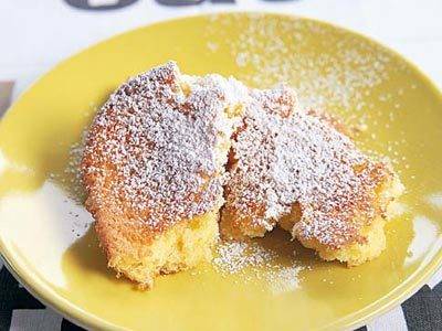 チーズ入りスポンジケーキ