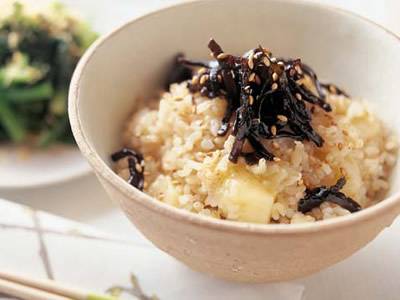 玄米ご飯 チーズと昆布のっけ