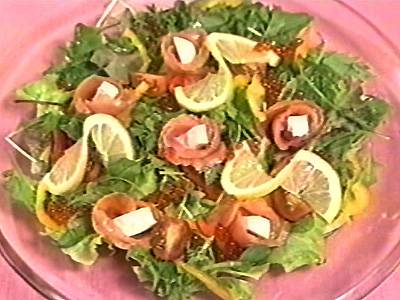 スモークサーモンのサラダ