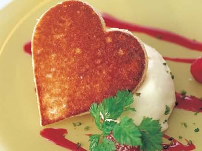 チーズクリームデザート カリカリスポンジ添え