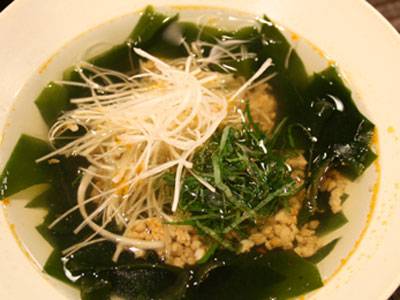 わかめスープ
