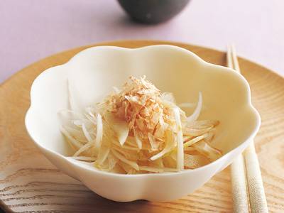 オニオンスライスのおかかサラダ