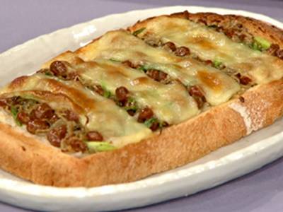 じゃこ納豆チーズトースト