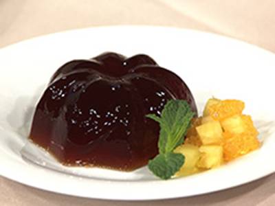 紅茶ゼリーフルーツ添え