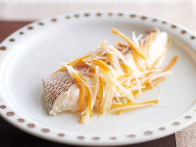 たいと野菜の酒蒸し