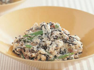 ひじきの煮物入り白あえ