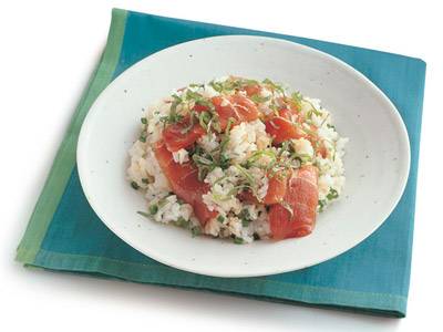 まぐろの刺身の手こねずし