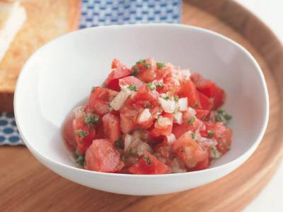 トマトとたまねぎのサラダ