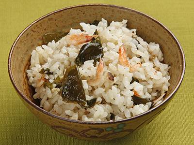 ミネラルたっぷりわかめご飯