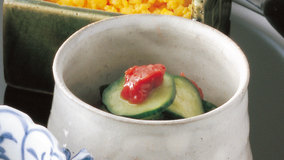 きゅうりの梅みぞれ