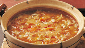 野菜の鮭（さけ）ジャン鍋