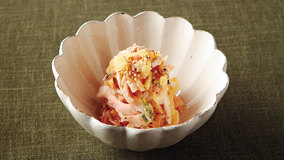 鶏ささ身とたくあんの梅あえ