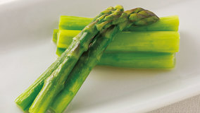 アスパラガスのバター風味